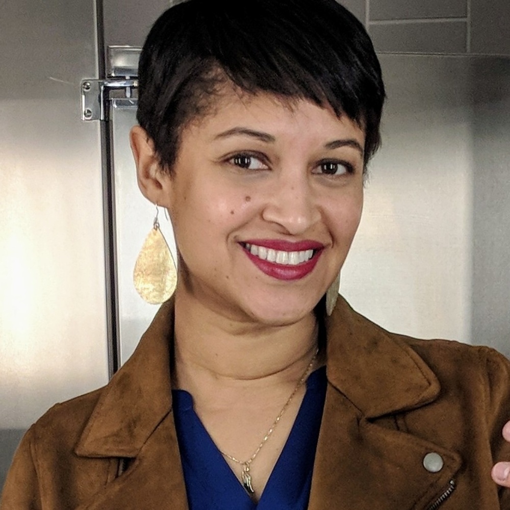 Meet your Posher, Nadia